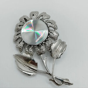 JEWELERAMA 1960s Book Piece Brooch Reflective Center Vintage Jewelry